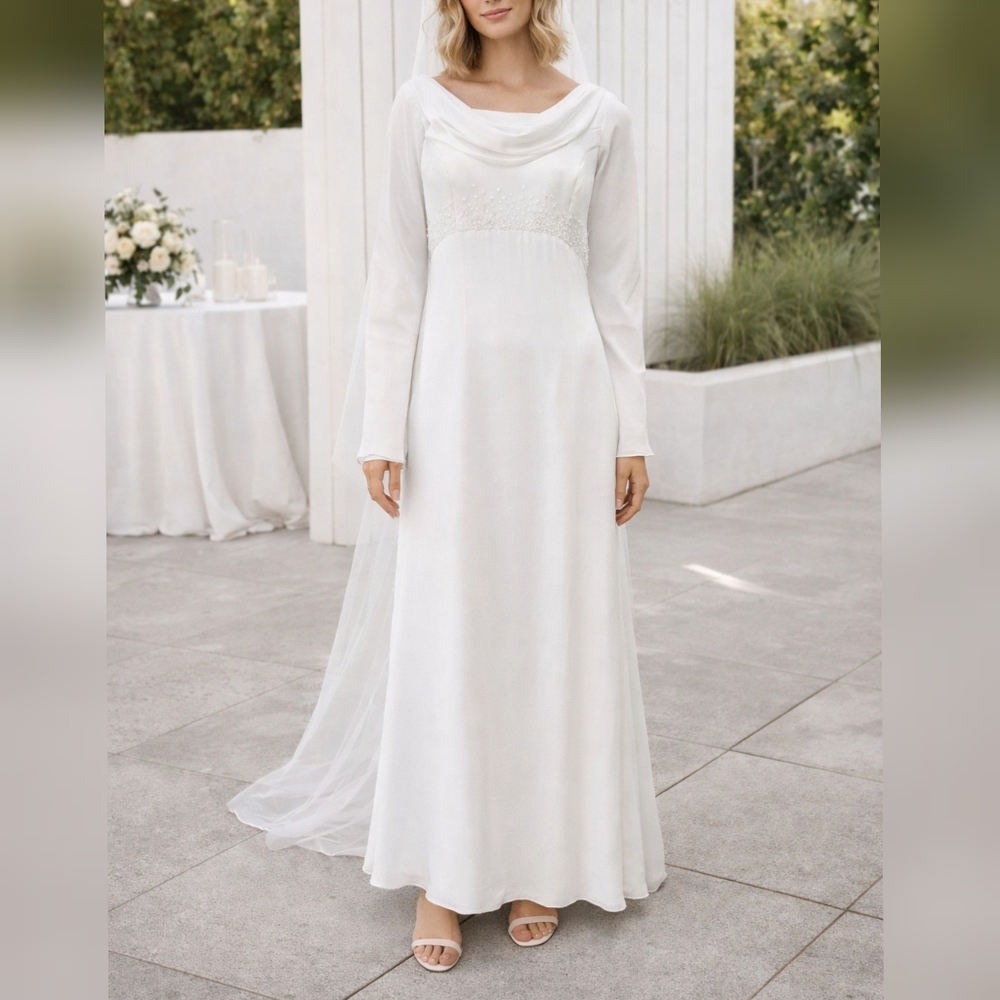 Venus Informals Style 6318-442 White Chiffon Beaded Modest Wedding Dress sz 14